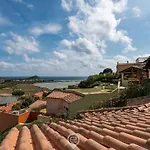 Casa Perla Feriehus Domus De Maria